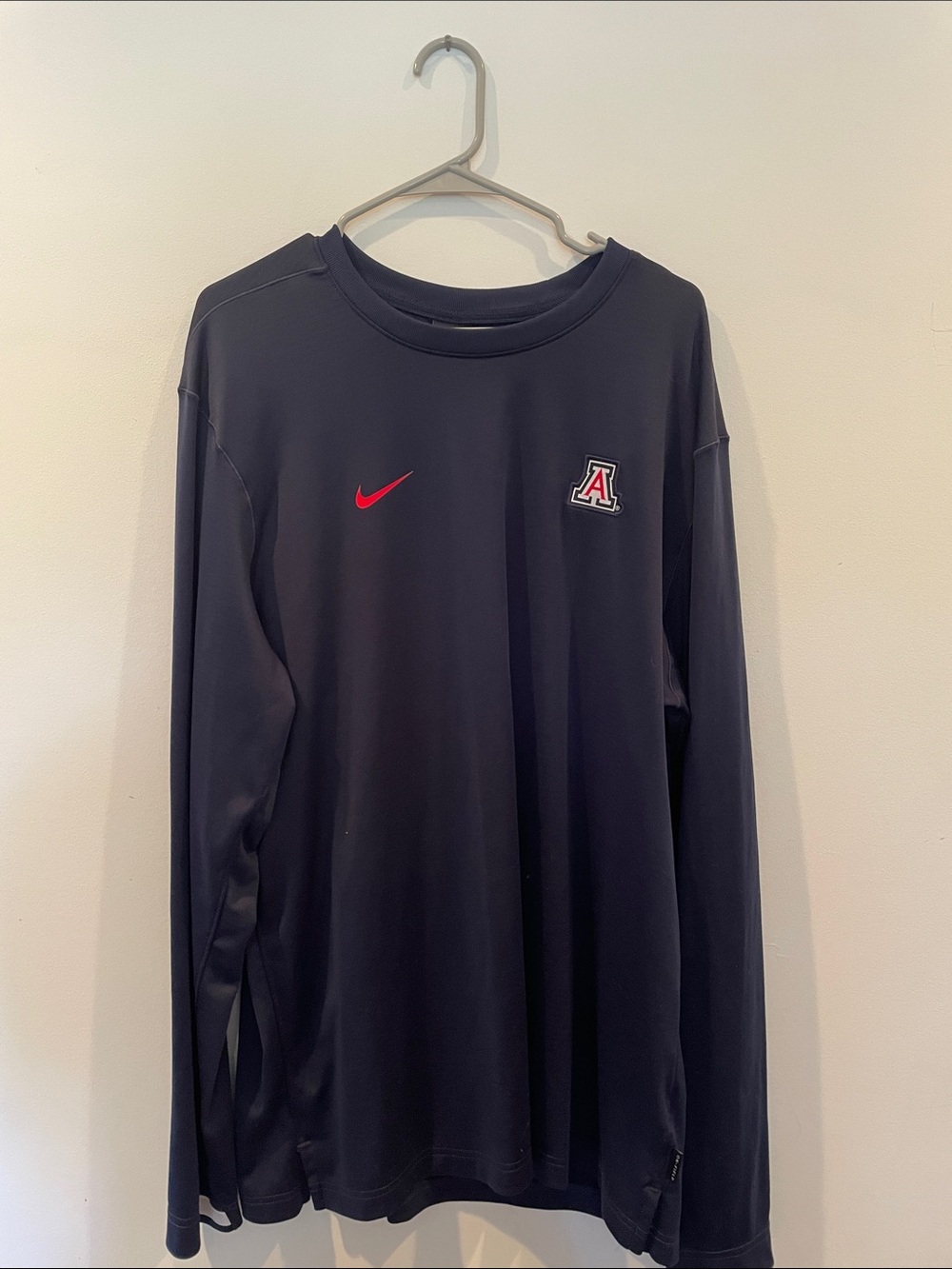 Nike Men’s Arizona Wildcats Long-Sleeve Performance Shirt